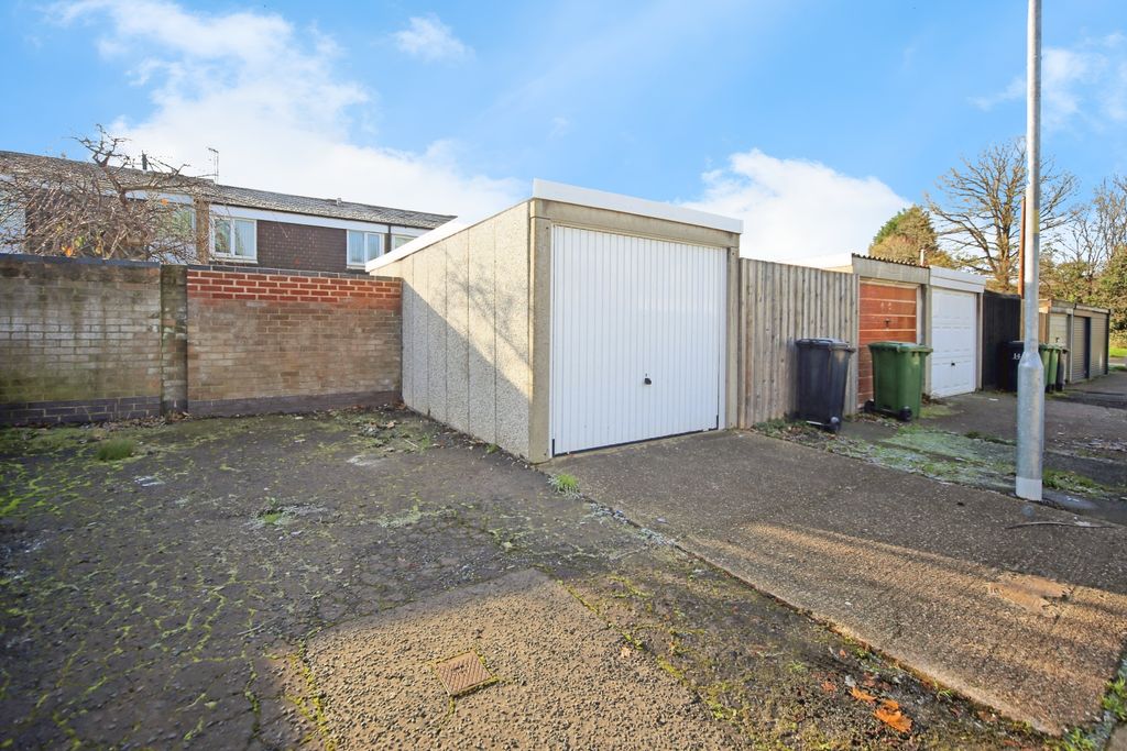 Property photo 2 of 15