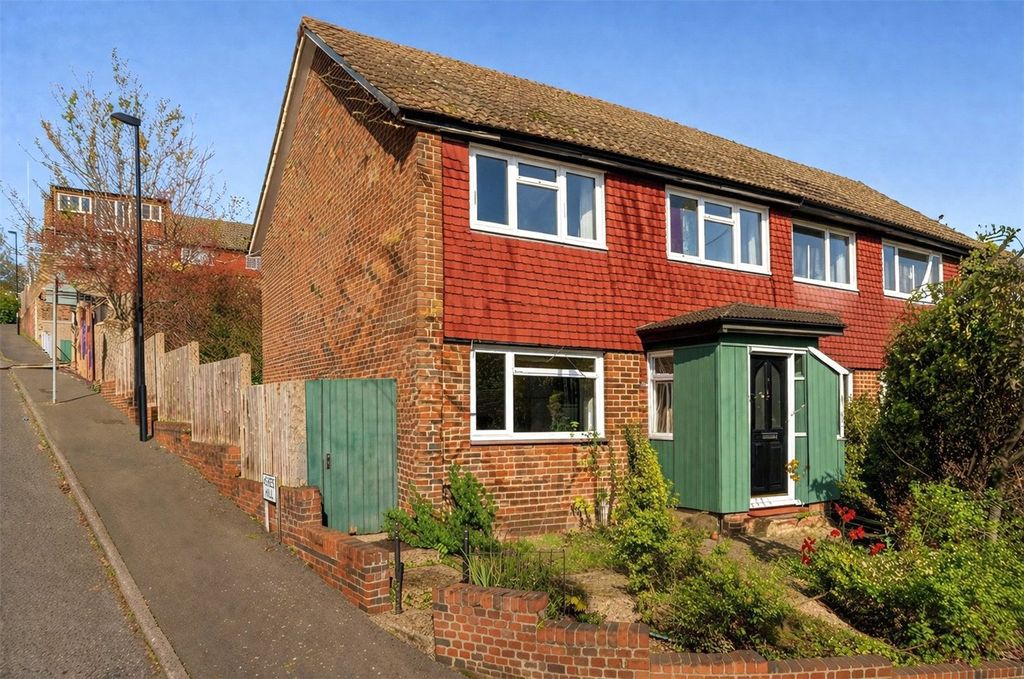 Property photo 1 of 16 Exterior