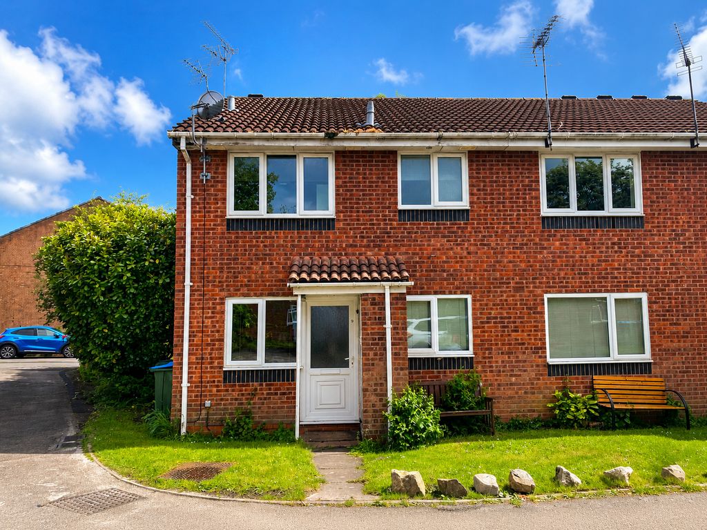 Property photo 1 of 7
