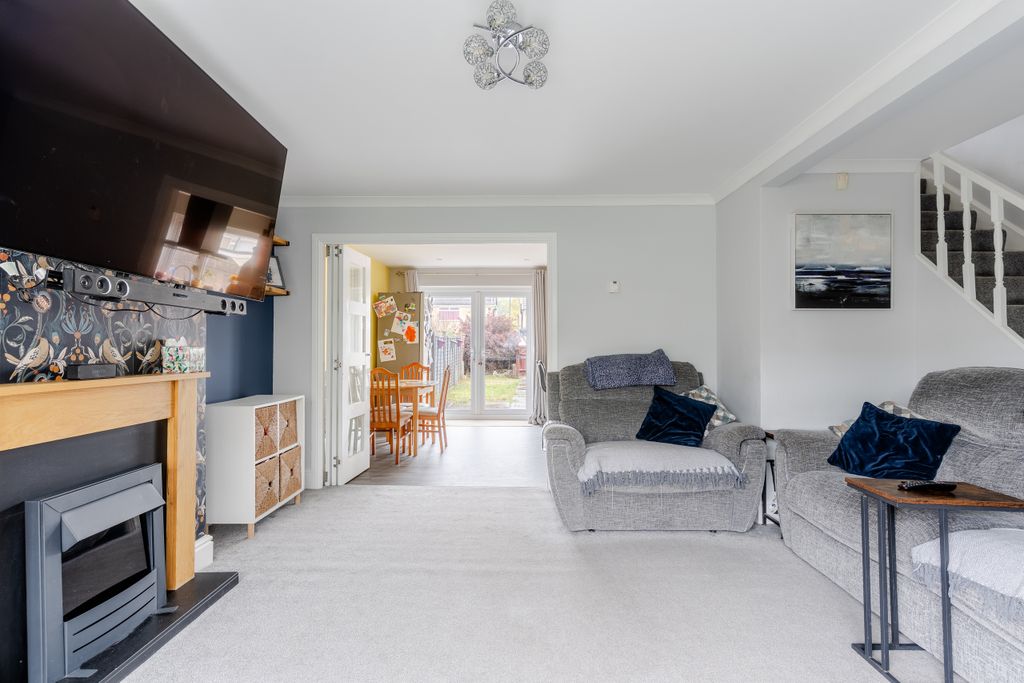 Property photo 3 of 16 3