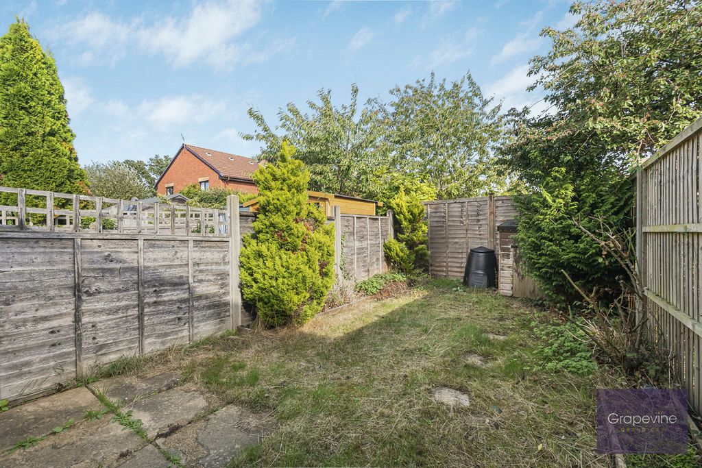 Property photo 3 of 14