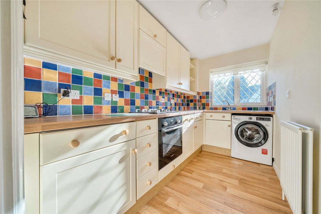 Property photo 2 of 12 Picture No. 03