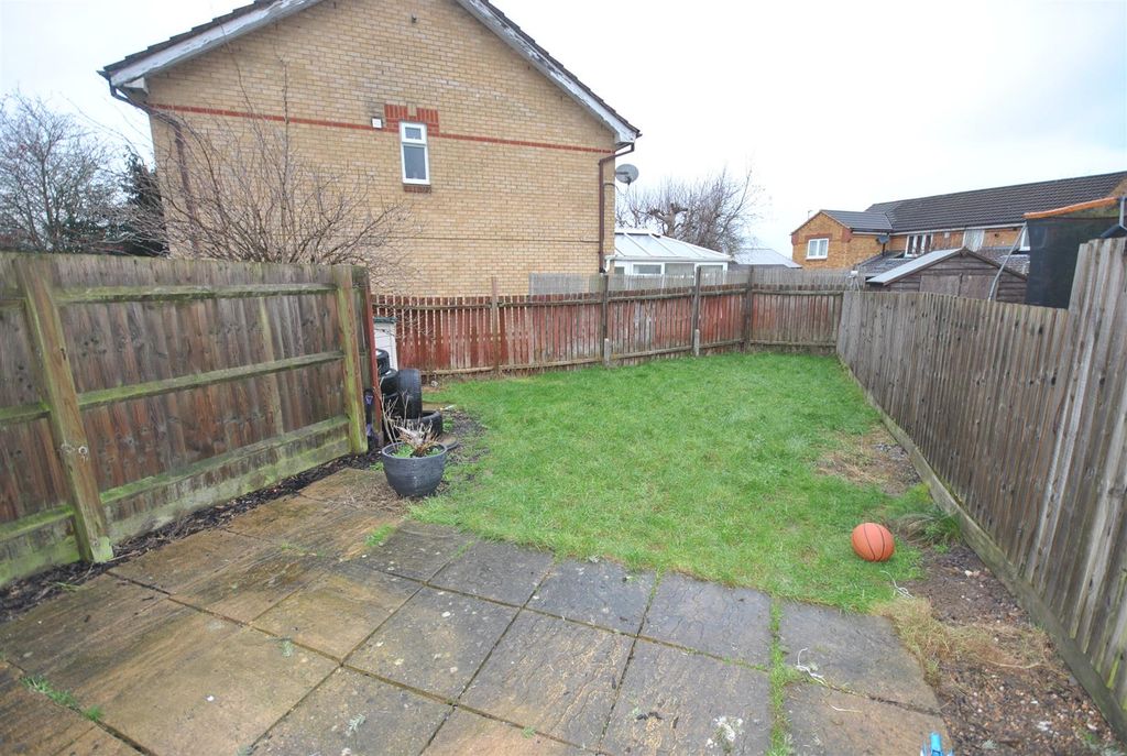 Property photo 2 of 7 Rear Garden