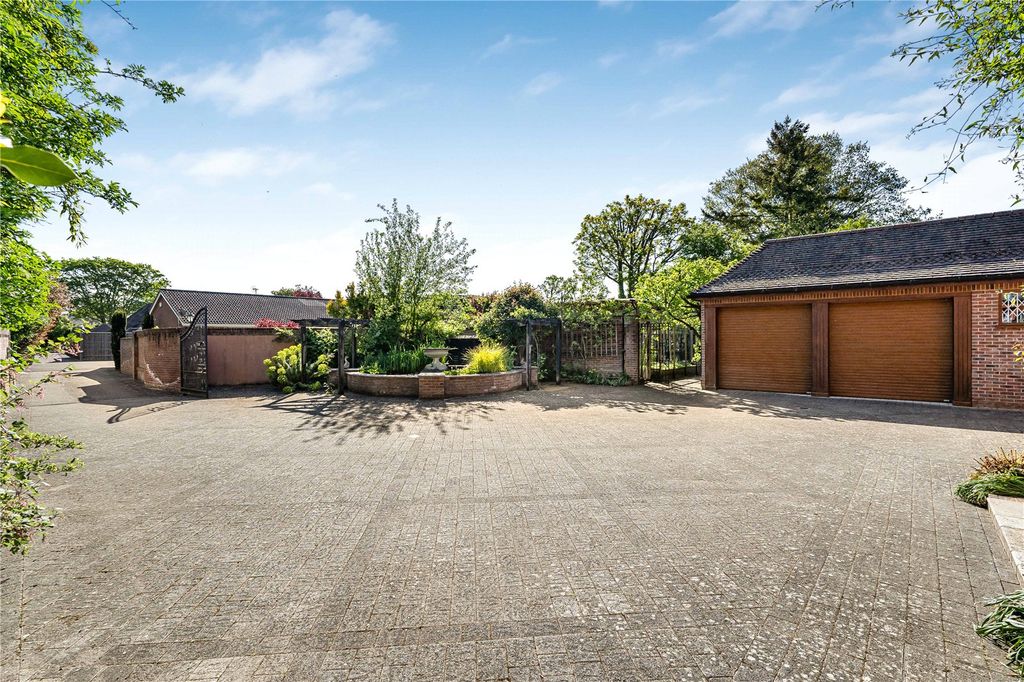 Additional image 27 of 7 bed detached house for saleAbney Court Drive, Bourne End, Buckinghamshire SL8