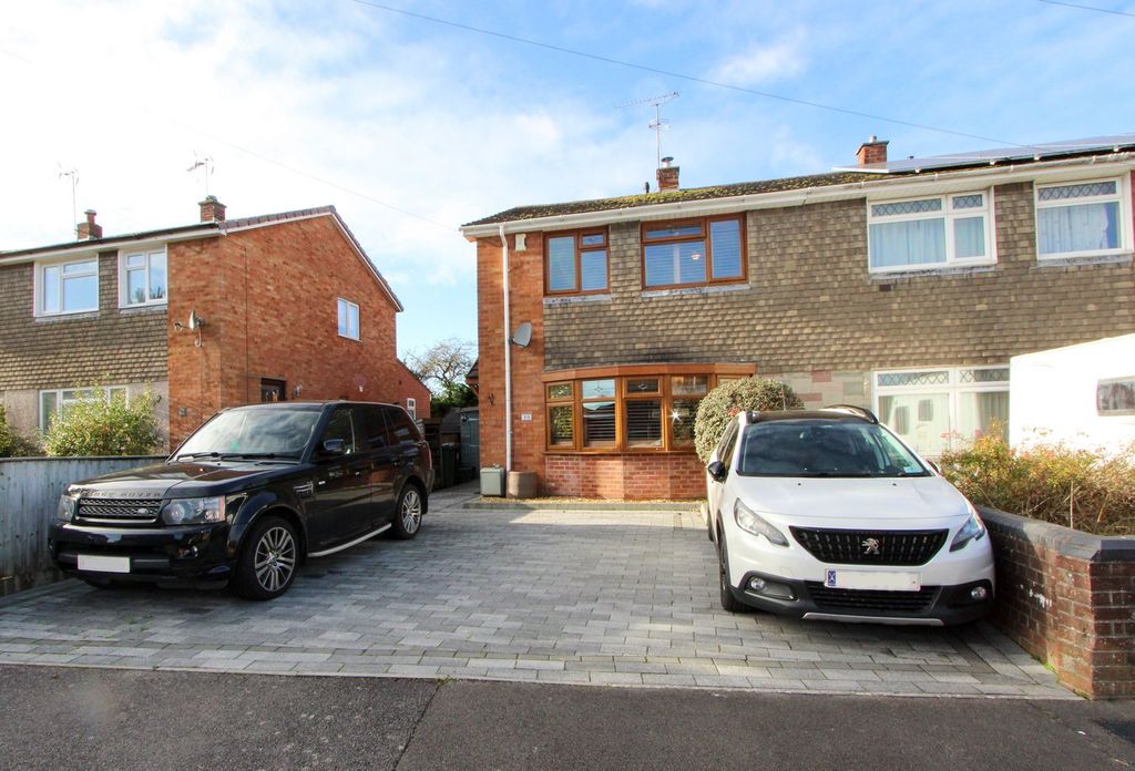 Property photo 1 of 25