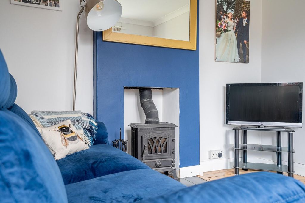 Property photo 3 of 17 Gl-2.Jpg