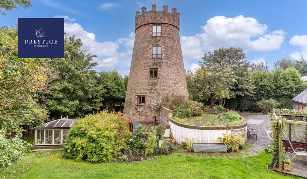 Property photo 1 of 27 3100013