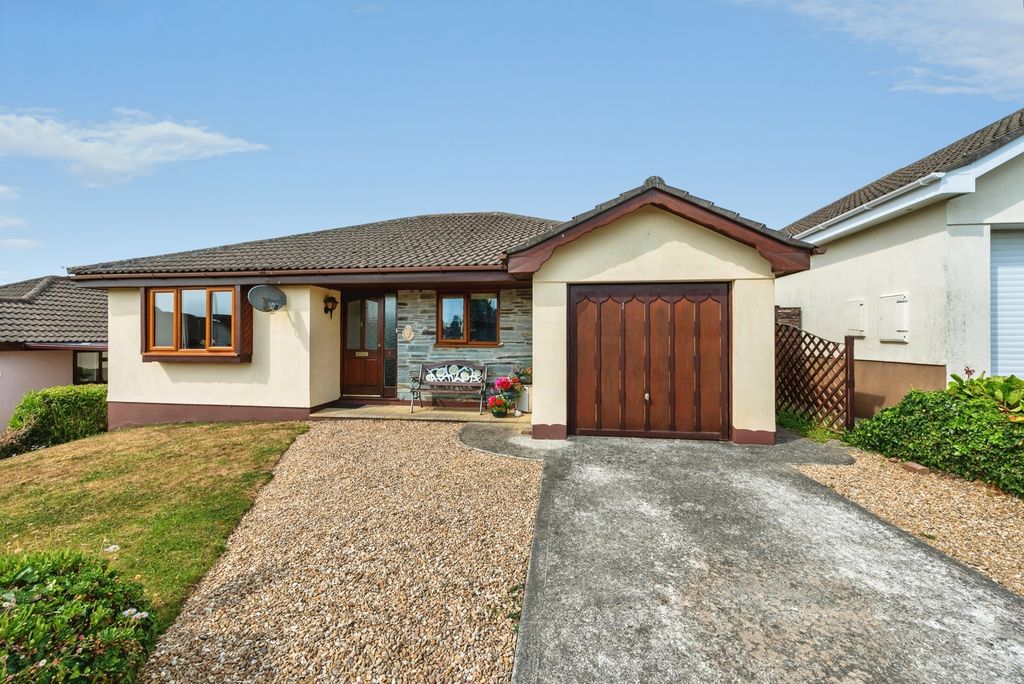 Property photo 1 of 13 Pbox-Img.Jpg
