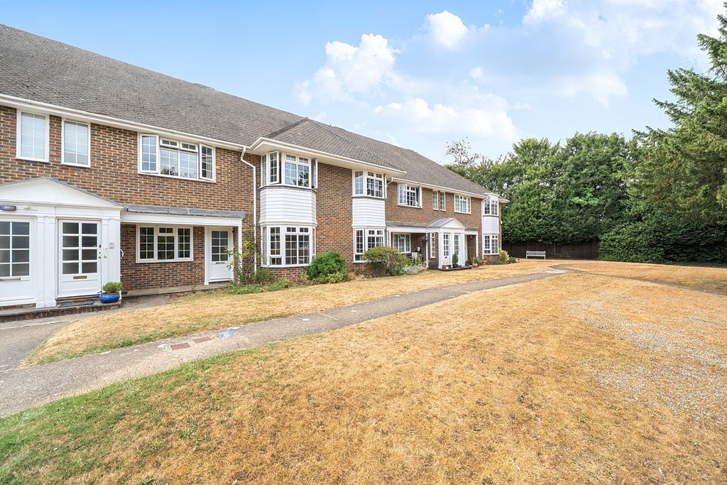 Property photo 2 of 13