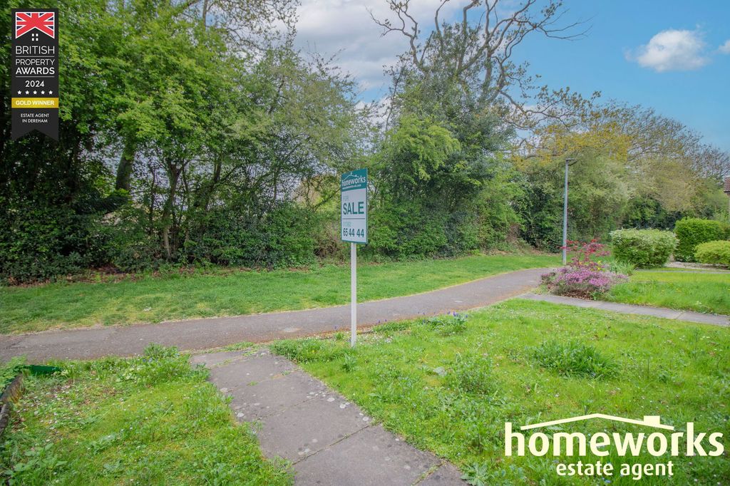 Property photo 2 of 10