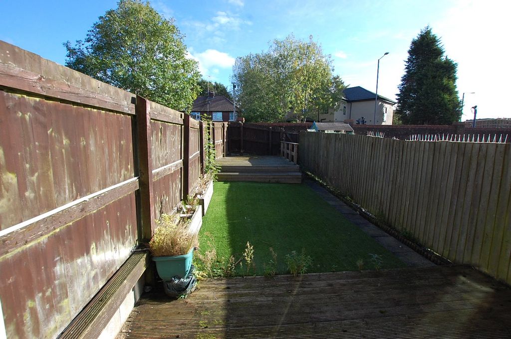 Property photo 2 of 8 Picture No. 01