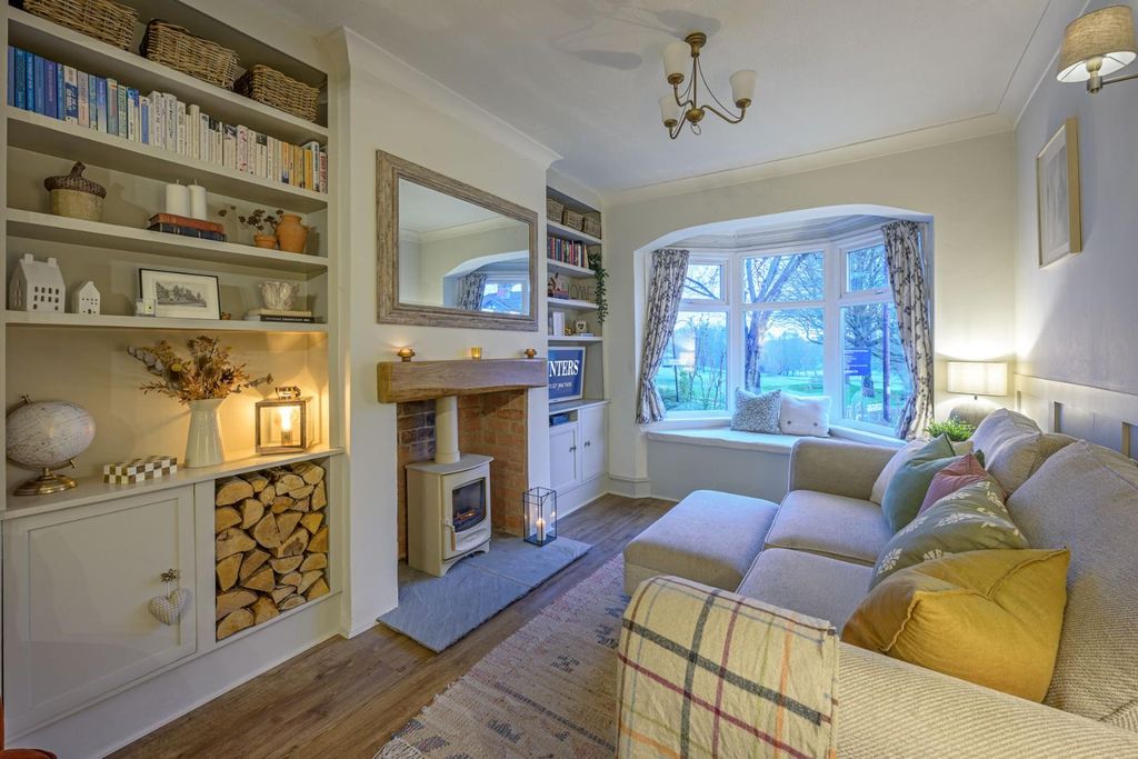 Property photo 2 of 24 Front Reception Room 1