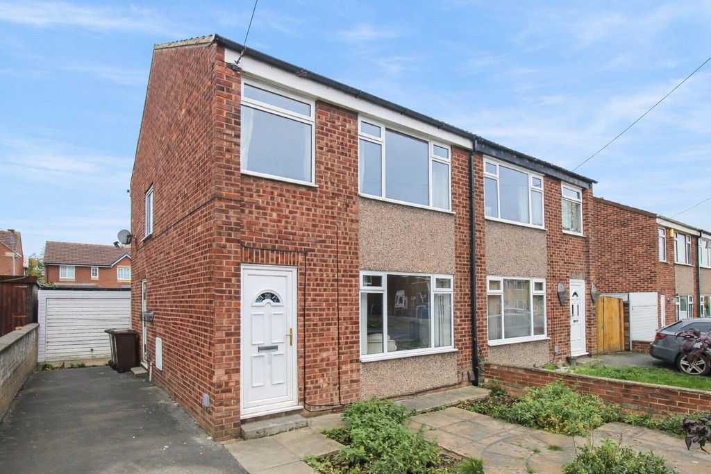 Property photo 1 of 9