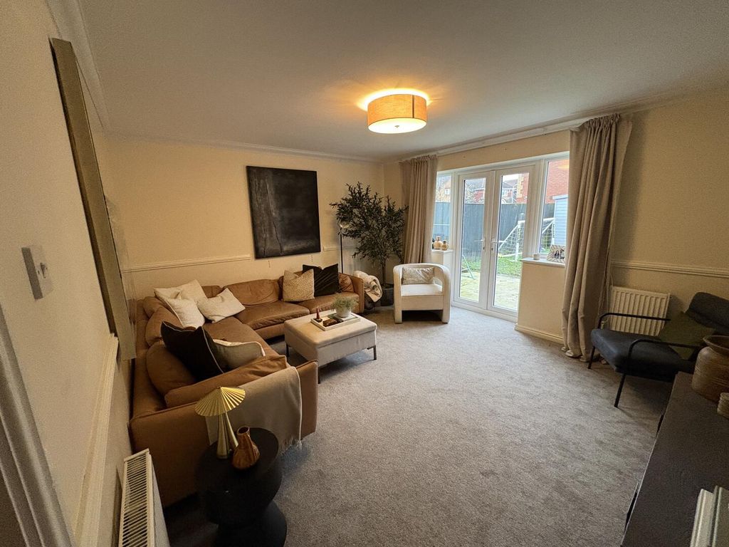 Property photo 2 of 13 Living Room