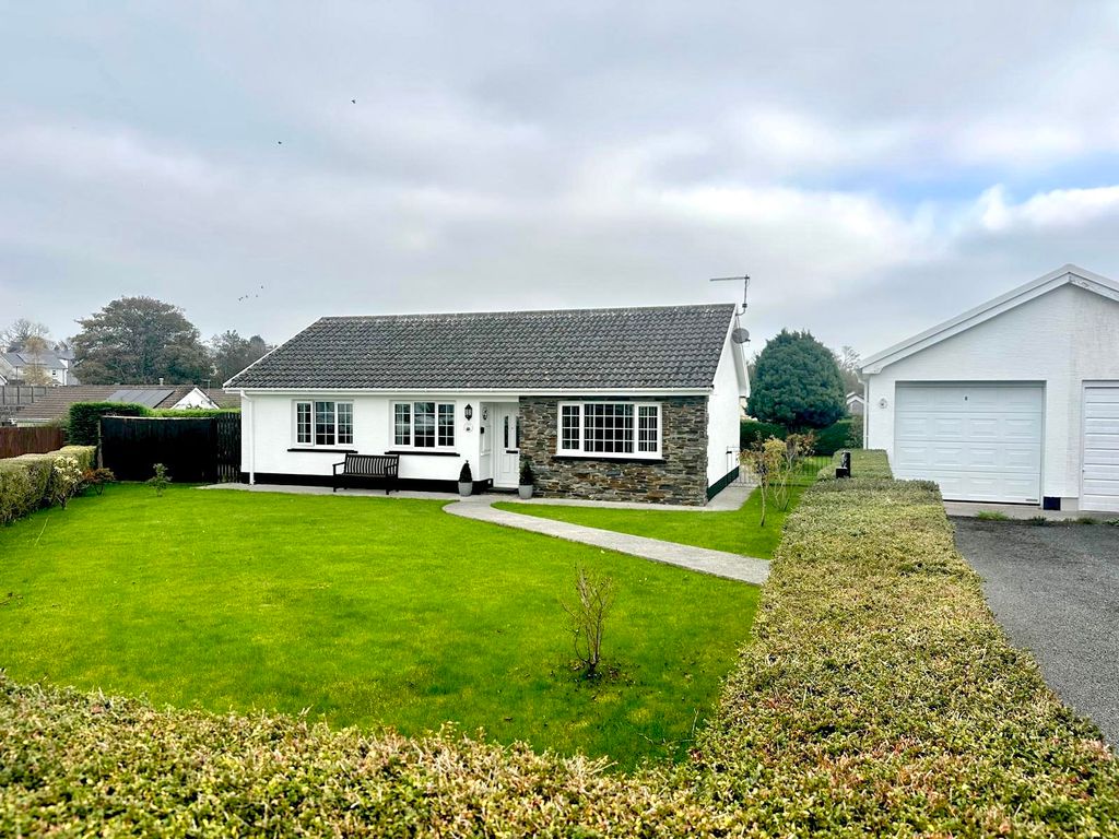 Property photo 1 of 11 Photograph