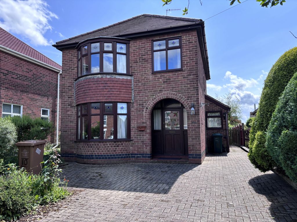 Property photo 1 of 14 Front