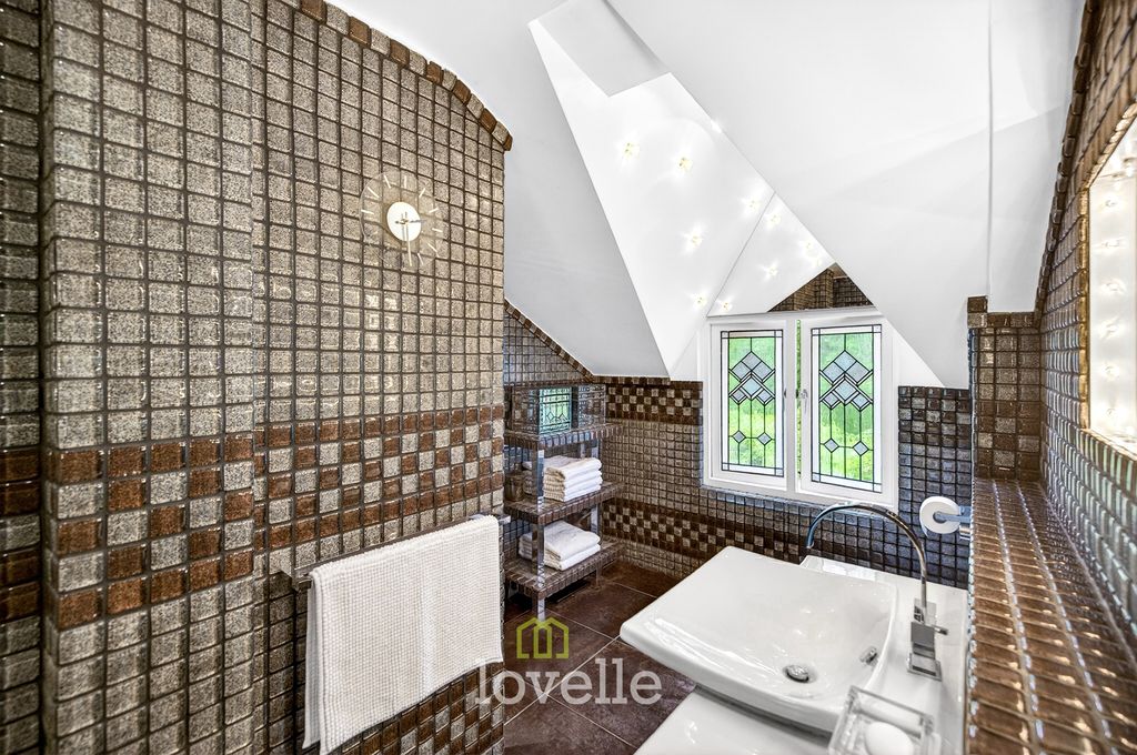 Additional image 35 of 4 bed detached house for saleMain Road, Hatcliffe DN37