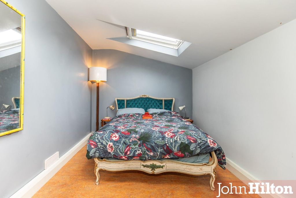 Property photo 3 of 21 Normanton Street-42.Jpg