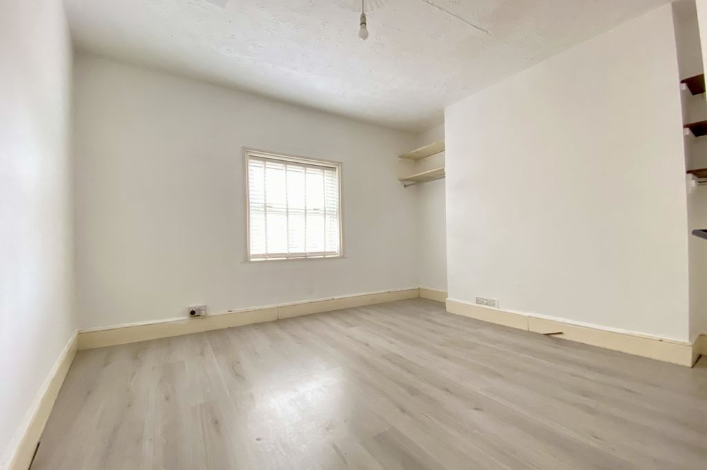 Additional image 10 of 2 bed maisonette for saleTown Centre, Ringwood BH24