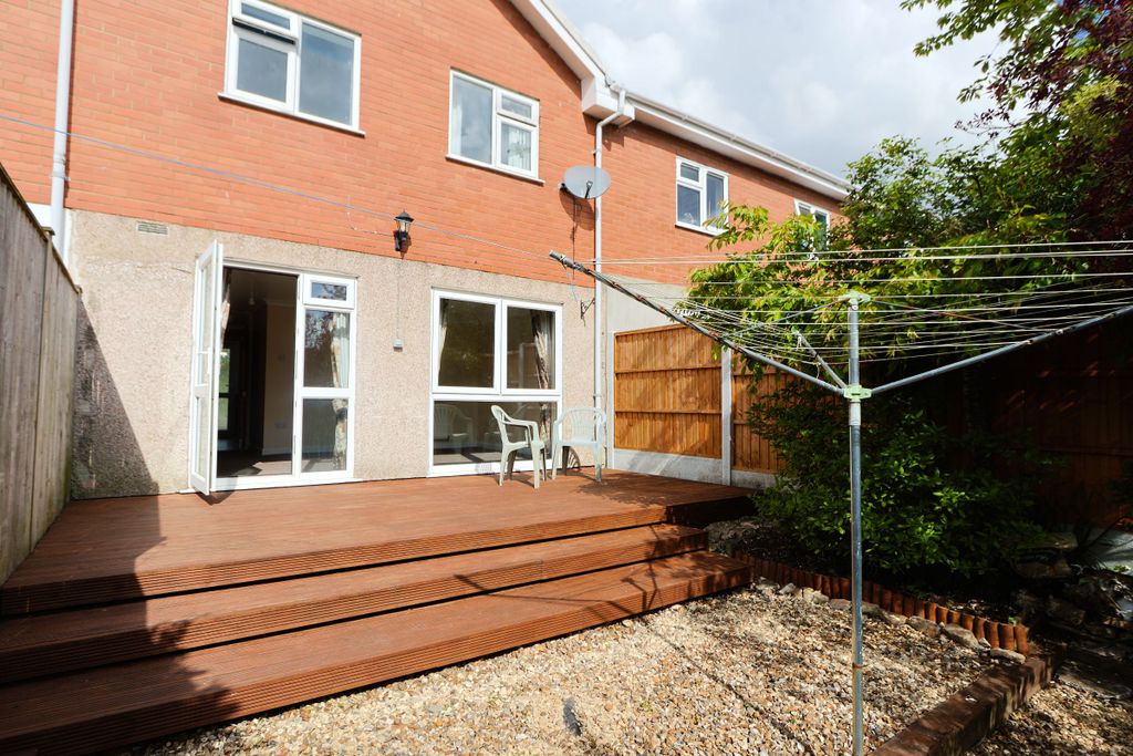Property photo 3 of 22