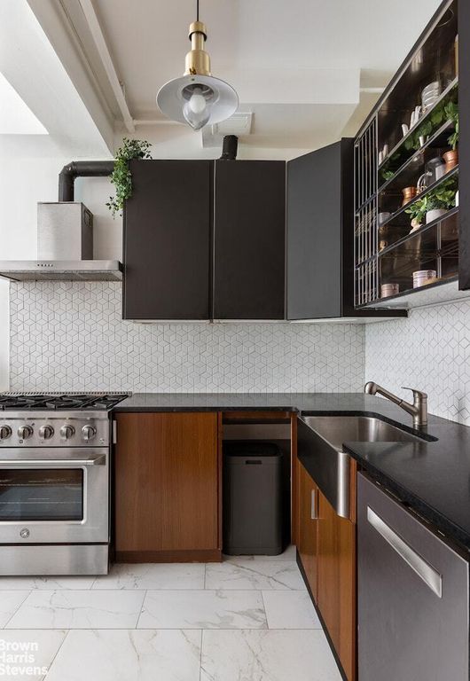 Property photo 2 of 13 <Alttext/>