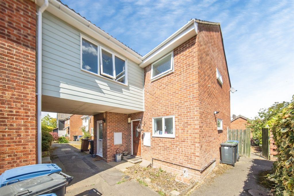 Property photo 1 of 14