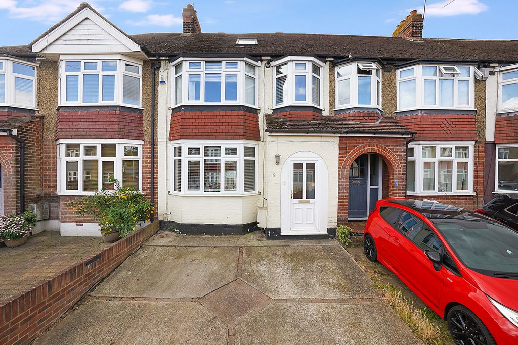 Property photo 1 of 13