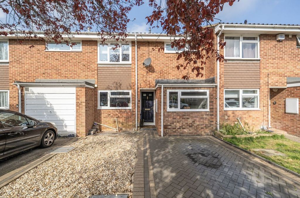 Property photo 1 of 11 1447183169E9Df1E1A528