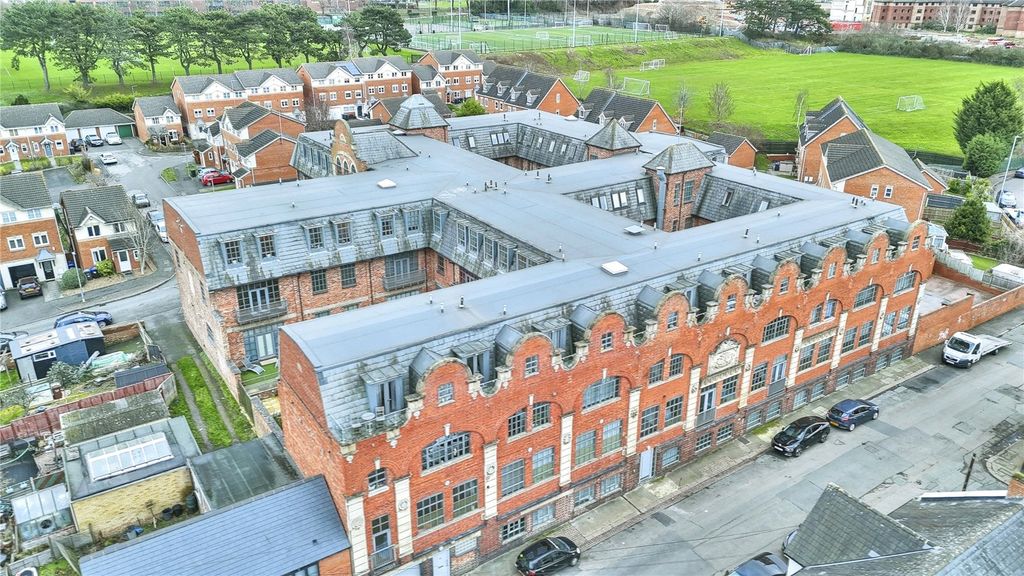 Property photo 2 of 17 Picture No. 09