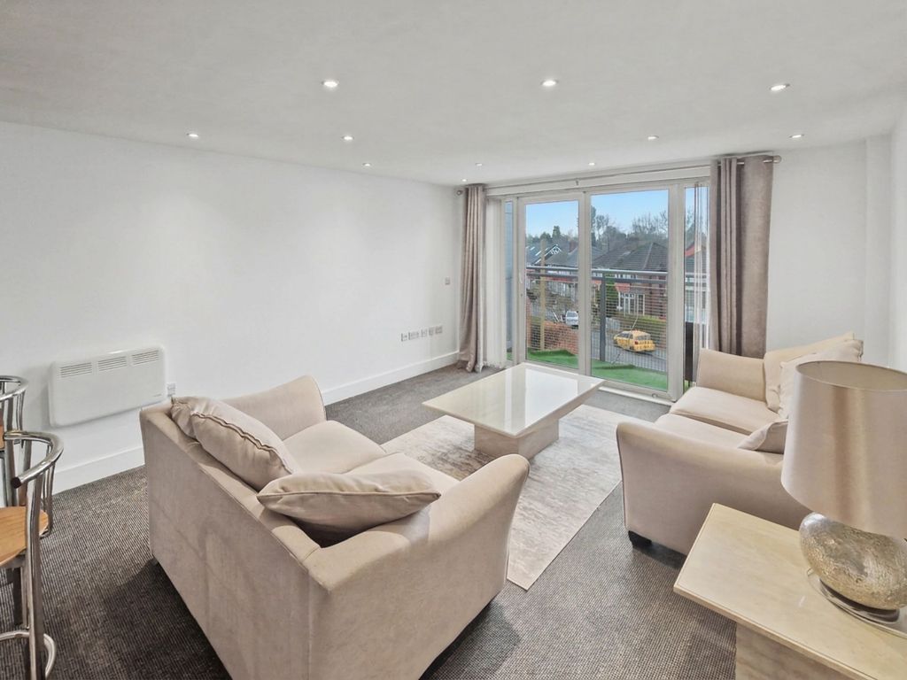 Property photo 2 of 18