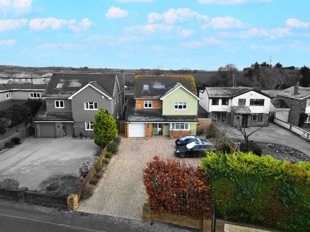 Property photo 1 of 44