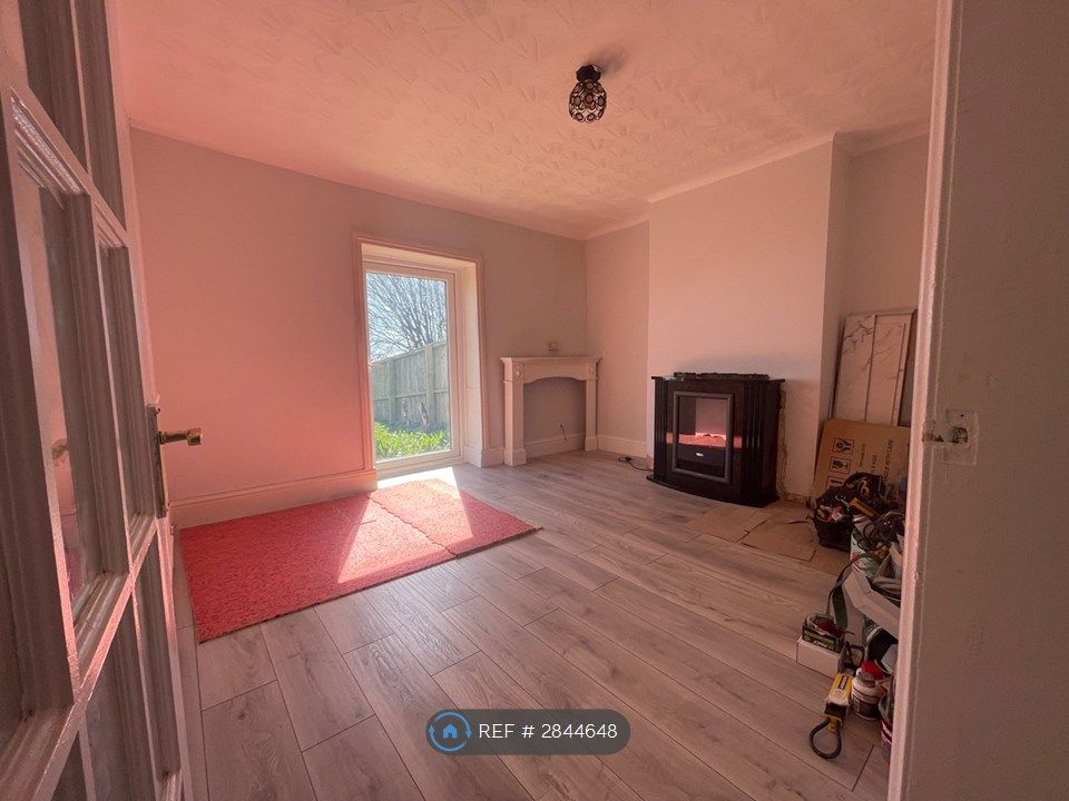 Additional image 4 of 3 bed semi-detached house to rentLeeson Road, Ventnor PO38