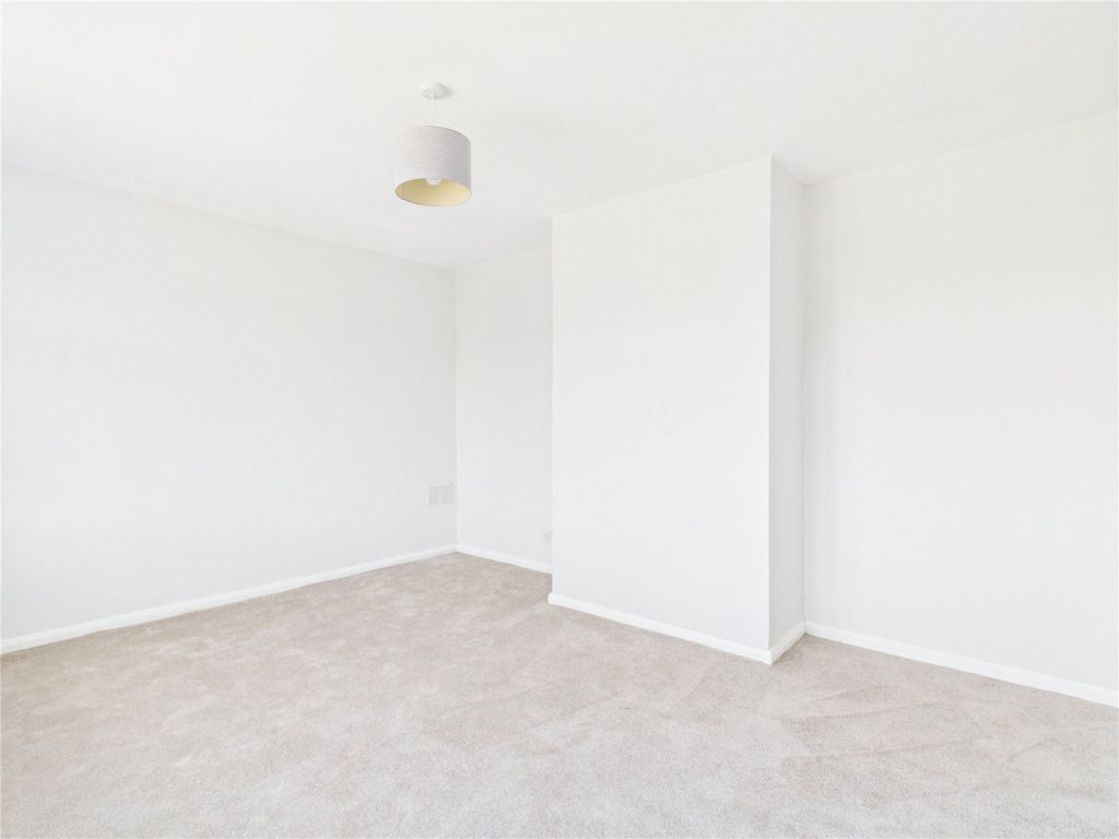 Property photo 3 of 38 Picture No. 22