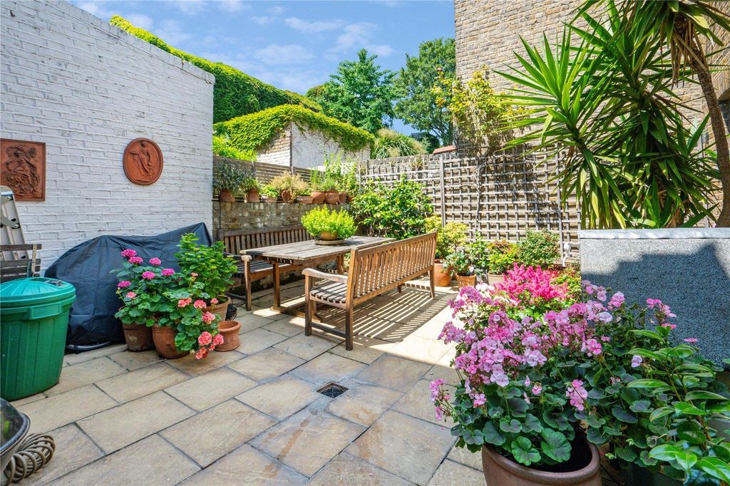 Property photo 2 of 18 Image 2.Jpg