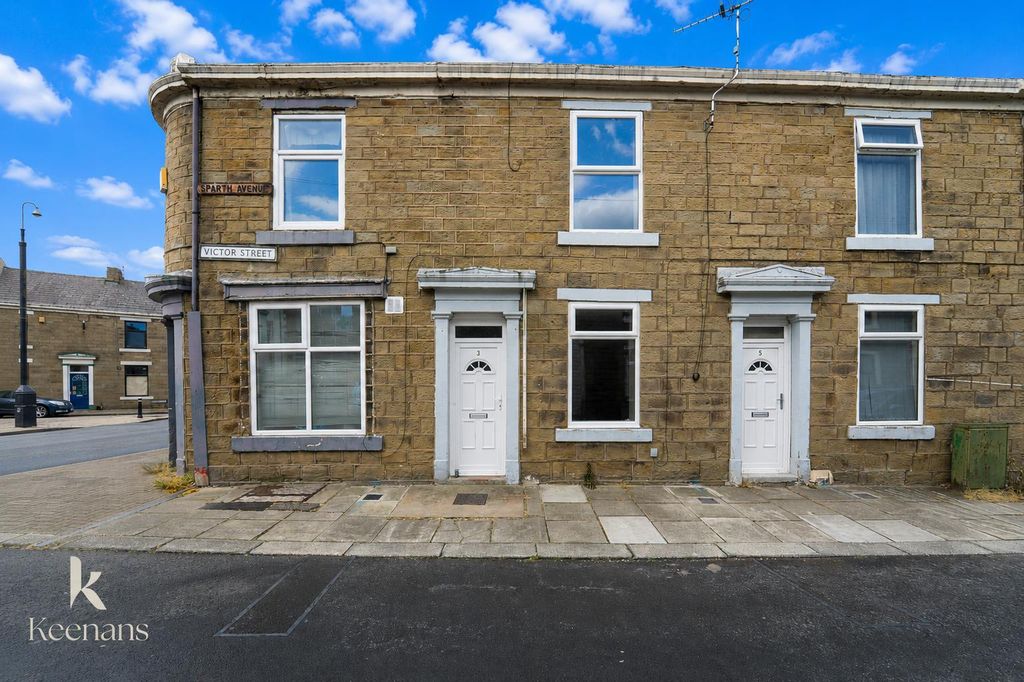 Property photo 1 of 9 Victor Street-9.Png