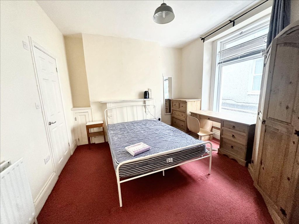 Property photo 3 of 4 Room 1 Guild (1).Jpeg