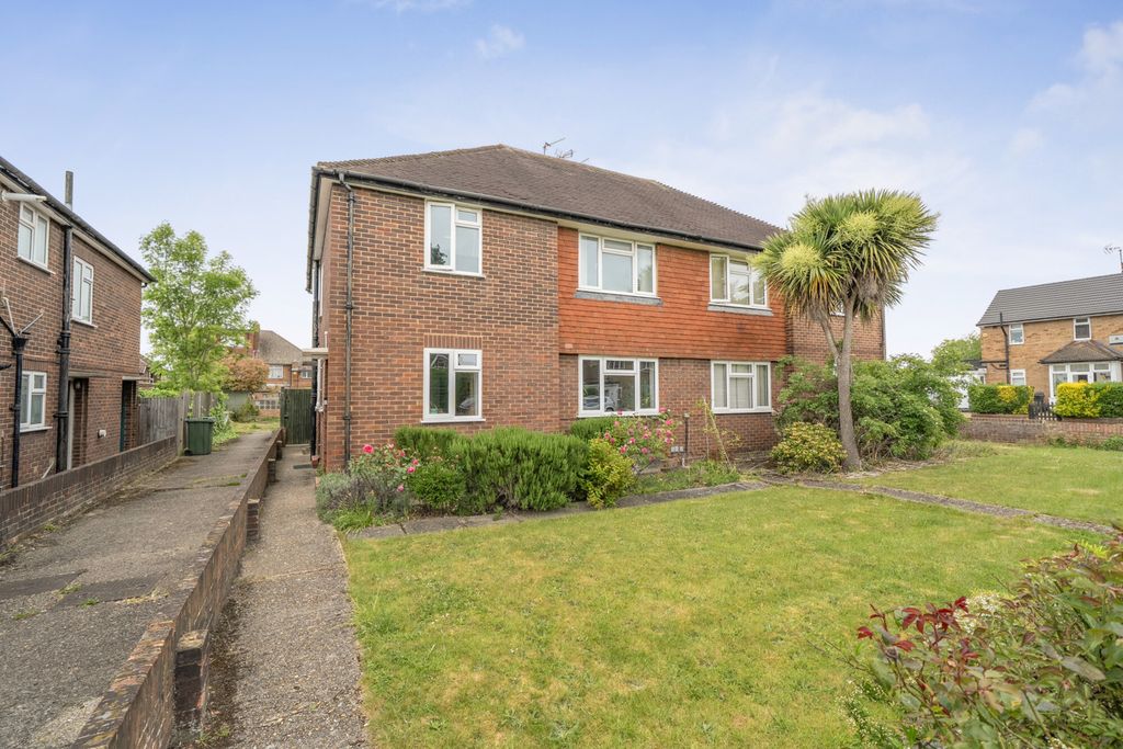 Property photo 1 of 19 1459515-20-6A06ee...