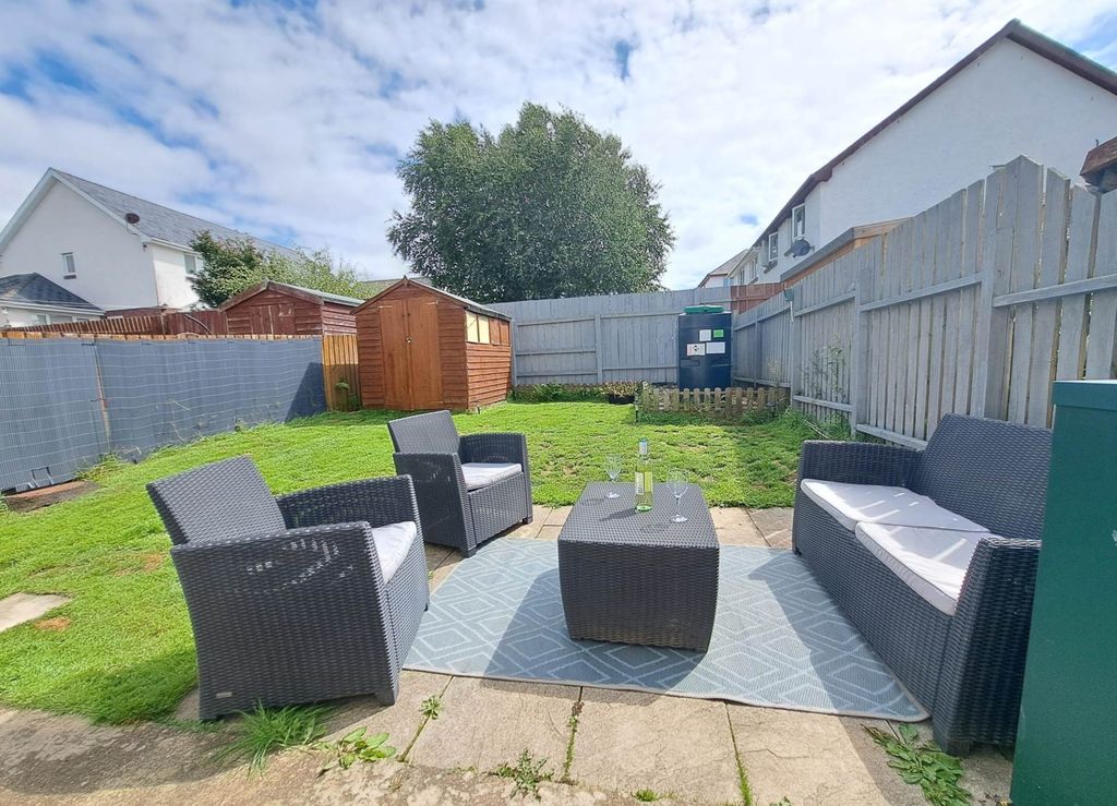 Property photo 3 of 23