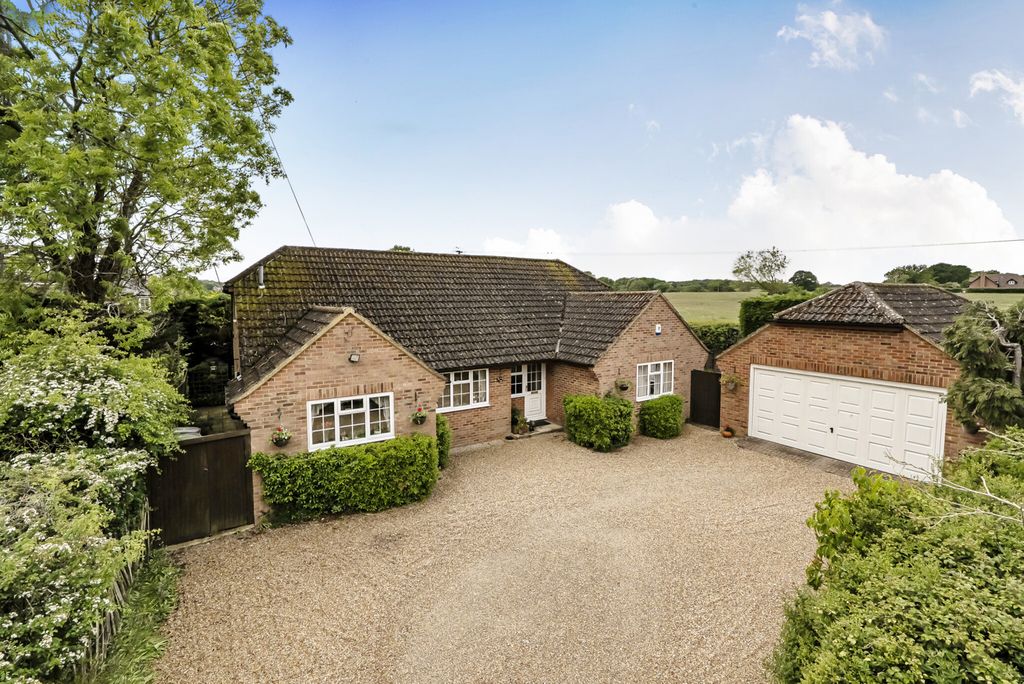 Property photo 1 of 36 1457203-13-6A01dc...
