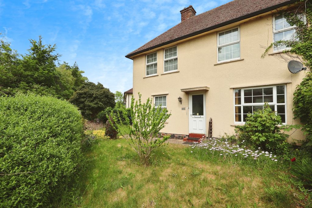 Property photo 3 of 13