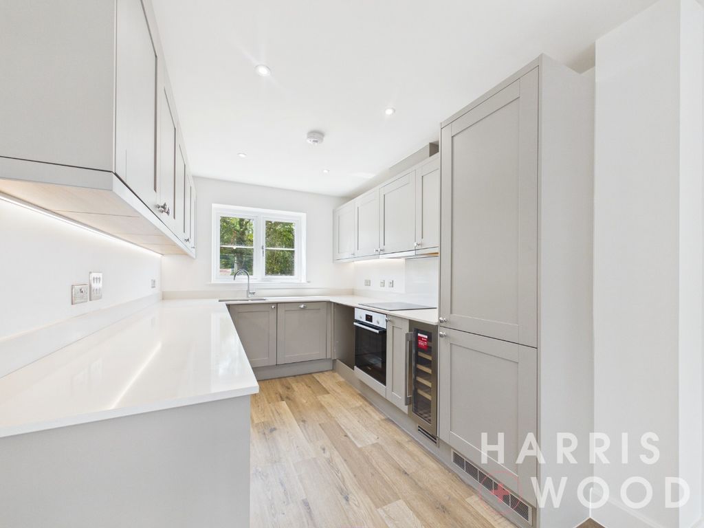 Property photo 2 of 25 5446392