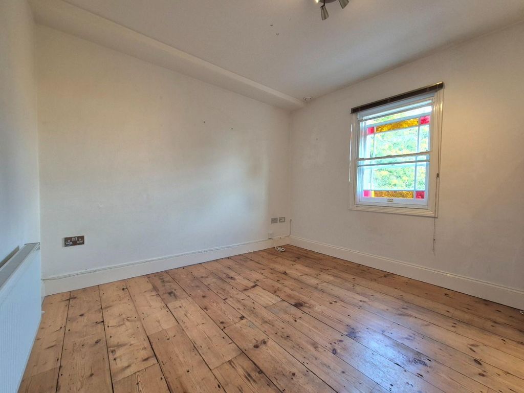 Property photo 2 of 6 20250725_174445.Jpg