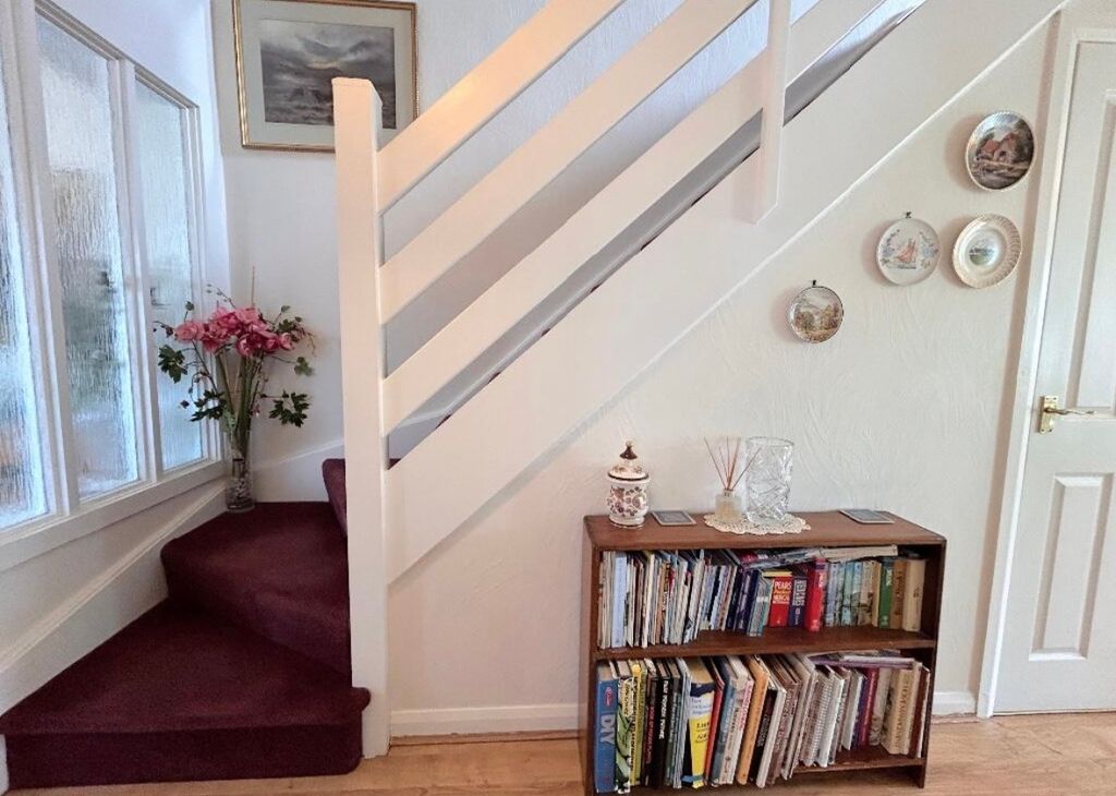 Property photo 3 of 27