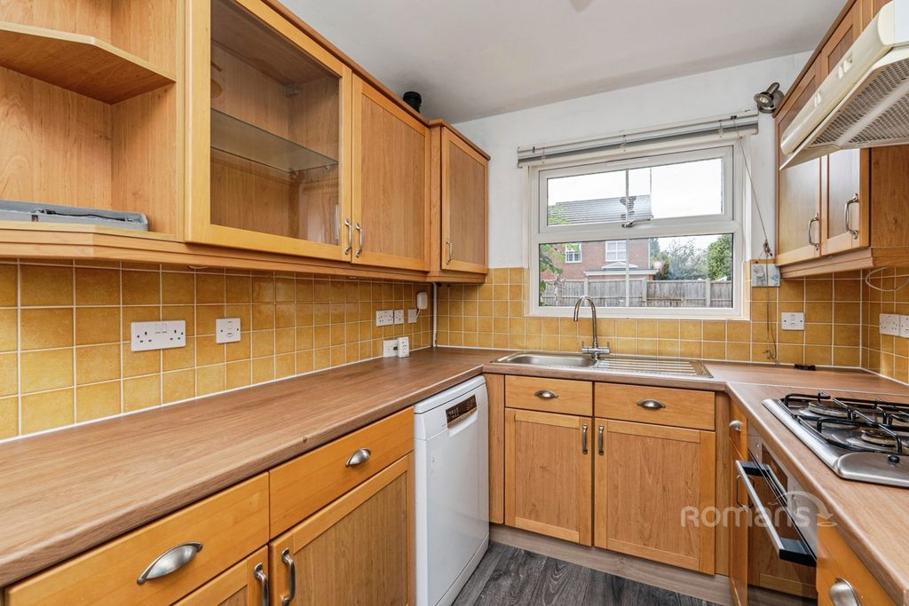 Property photo 3 of 14 Pbox-Img.Jpg