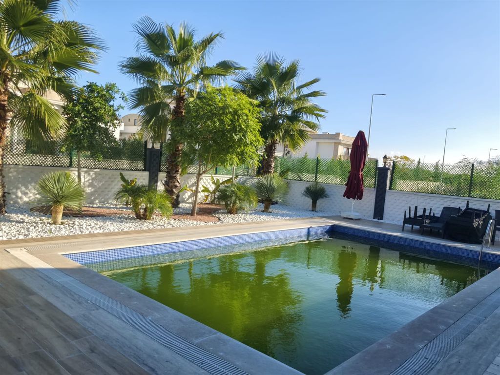 Property photo 3 of 18 Detached Smart Villa For Sale In Belek, Antalya With Private Facilities - Swimming Pool And Sunbathing Terraces