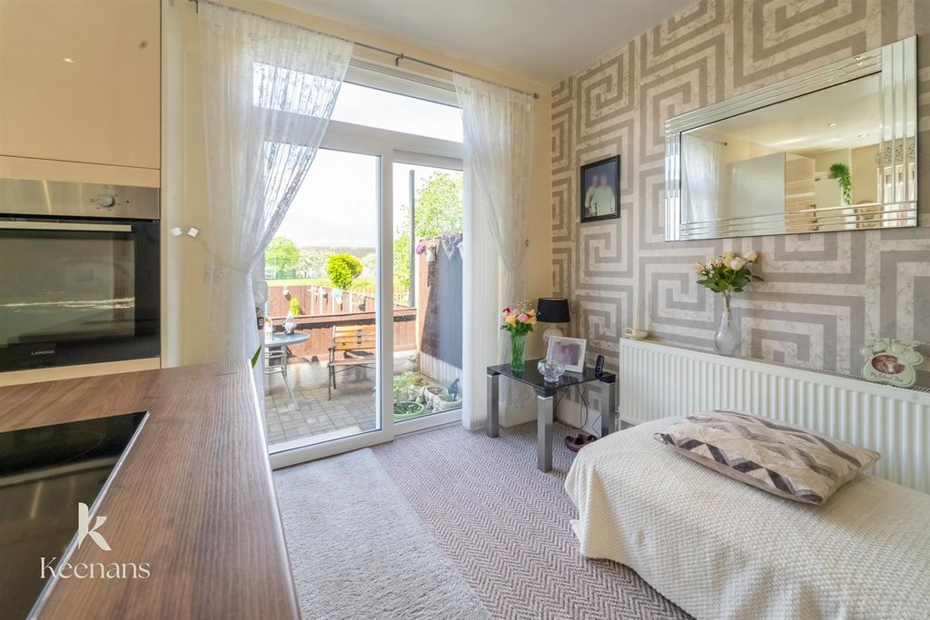 Property photo 3 of 23 Alder Road-5.Jpg