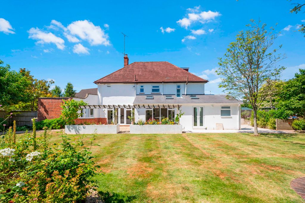 Property photo 1 of 27