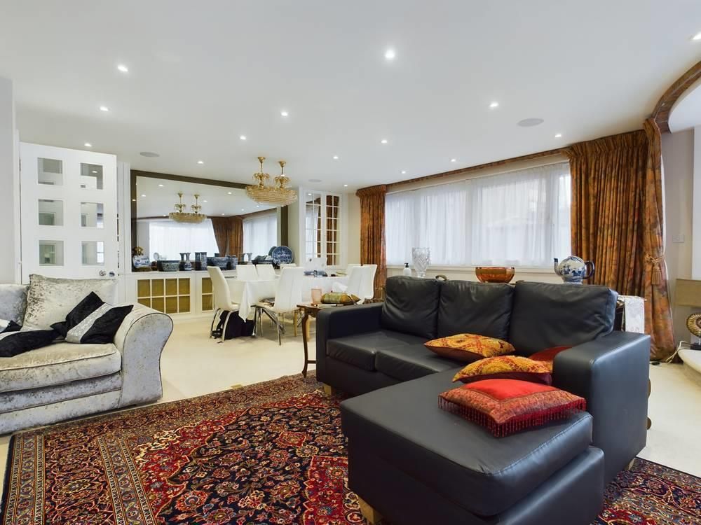 Property photo 3 of 18 Ttttttttttttttttttttttttt.Jpg