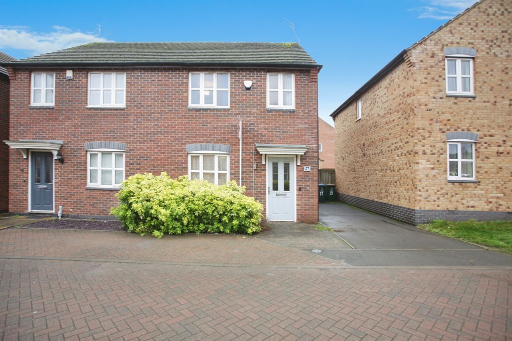 Property photo 1 of 14