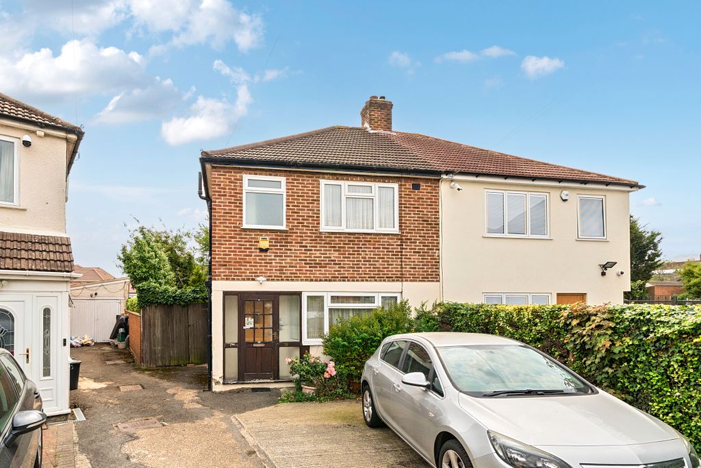 Property photo 1 of 11